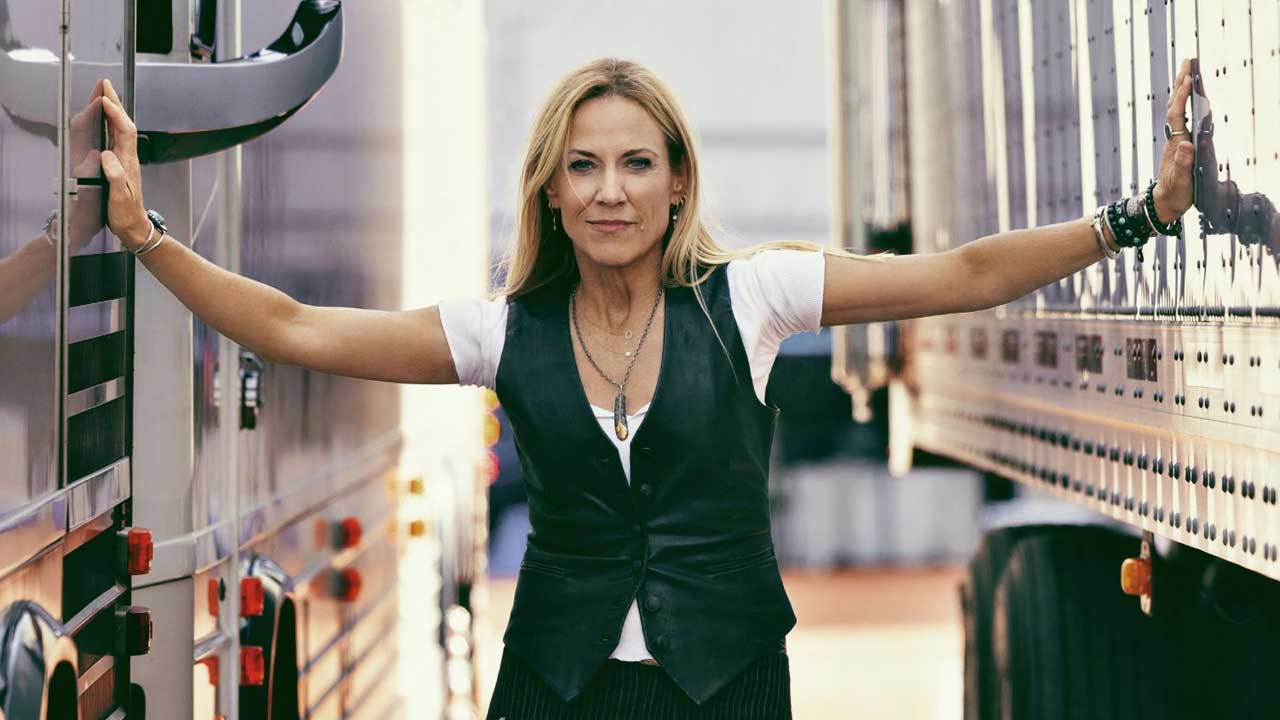 “In a recent moment when I was really struggling, I picked up my guitar and wrote a song”: Sheryl Crow releases new single in aid of Mental Health Awareness Month