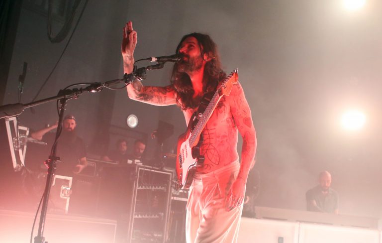 Watch Biffy Clyro debut two new songs at secret, intimate Glasgow gig