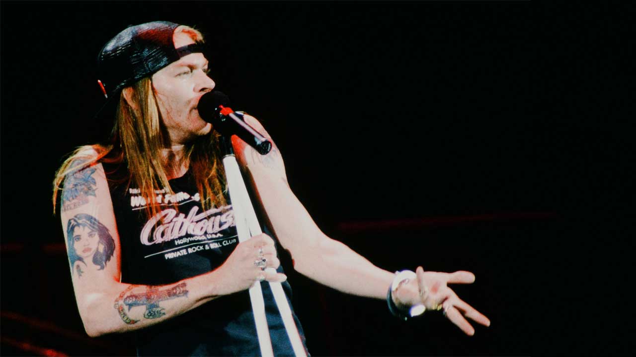 “On arrival Izzy had to be loaded into a baggage cart to be wheeled through Customs and Immigration”: Behind the scenes on Guns N’ Roses’ first trip to Japan