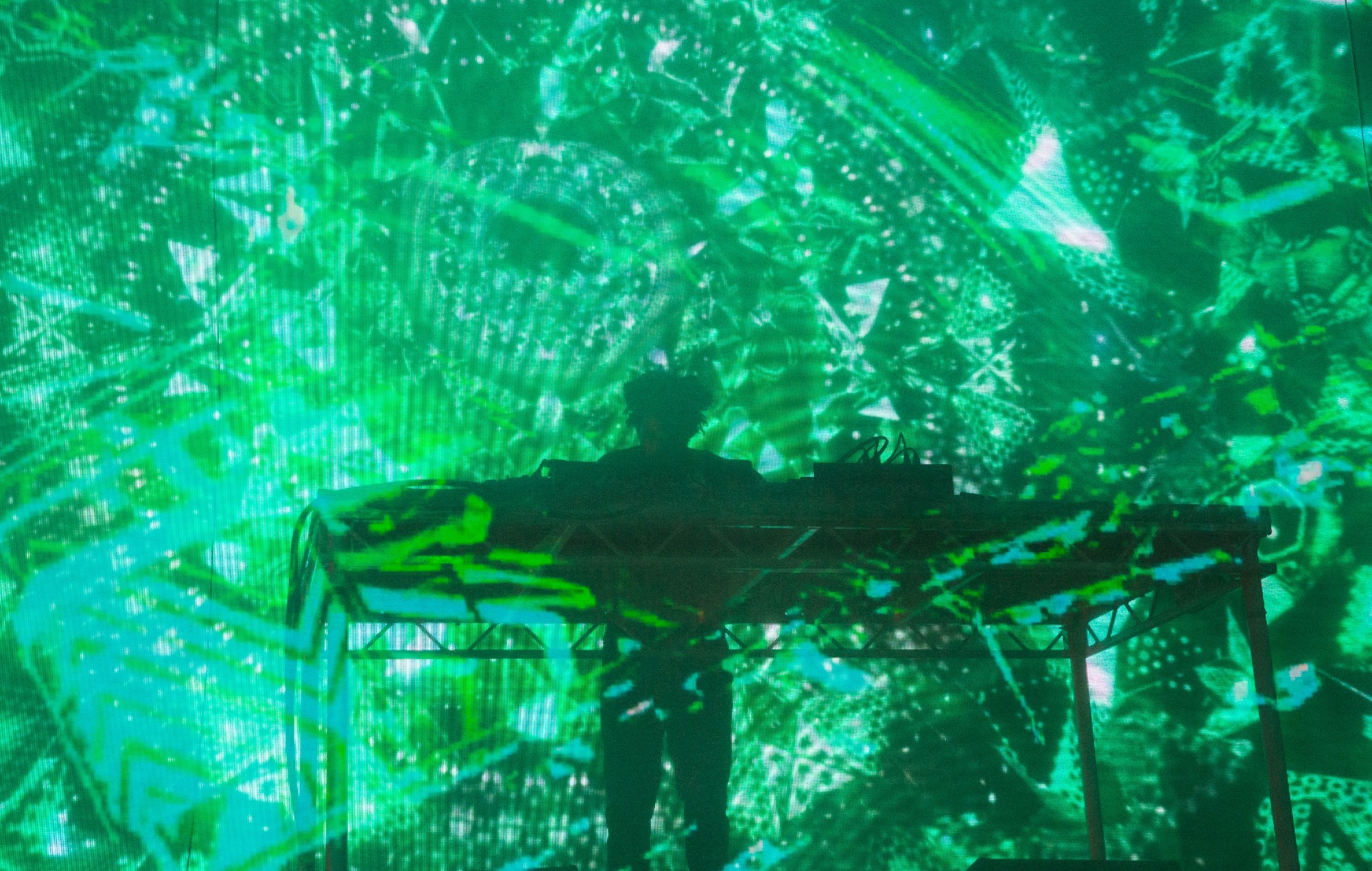 Field Day elaborates on “opposing KKR’s unethical investments in Israel”: “Free Palestine”