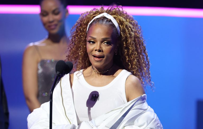 Janet Jackson says she doesn’t consider herself an “icon”