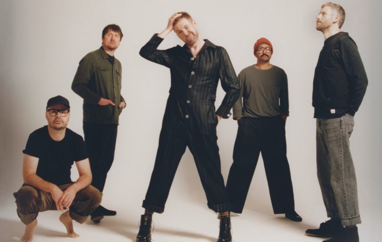 Kaiser Chiefs announce 20th anniversary reissue of seminal debut ‘Employment’