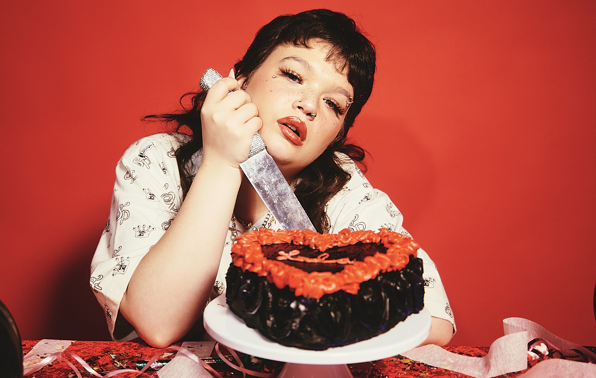 Listen to Lola Young’s “liberating and sexy” new single ‘One Thing’