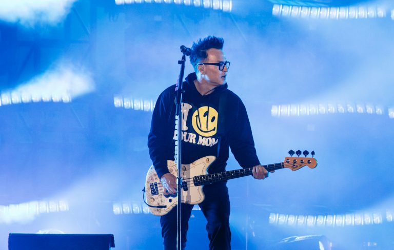 Blink 182’s Mark Hoppus has a very emo way of playing ‘The Last Of Us’