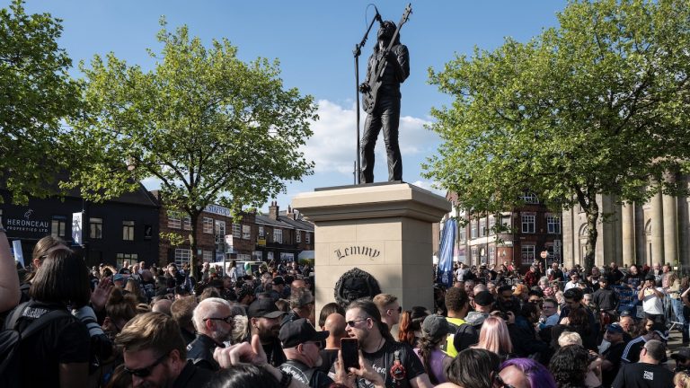 “Lemmy was one of us.” Motörhead’s legendary frontman Lemmy honoured with statue in the town where he was born