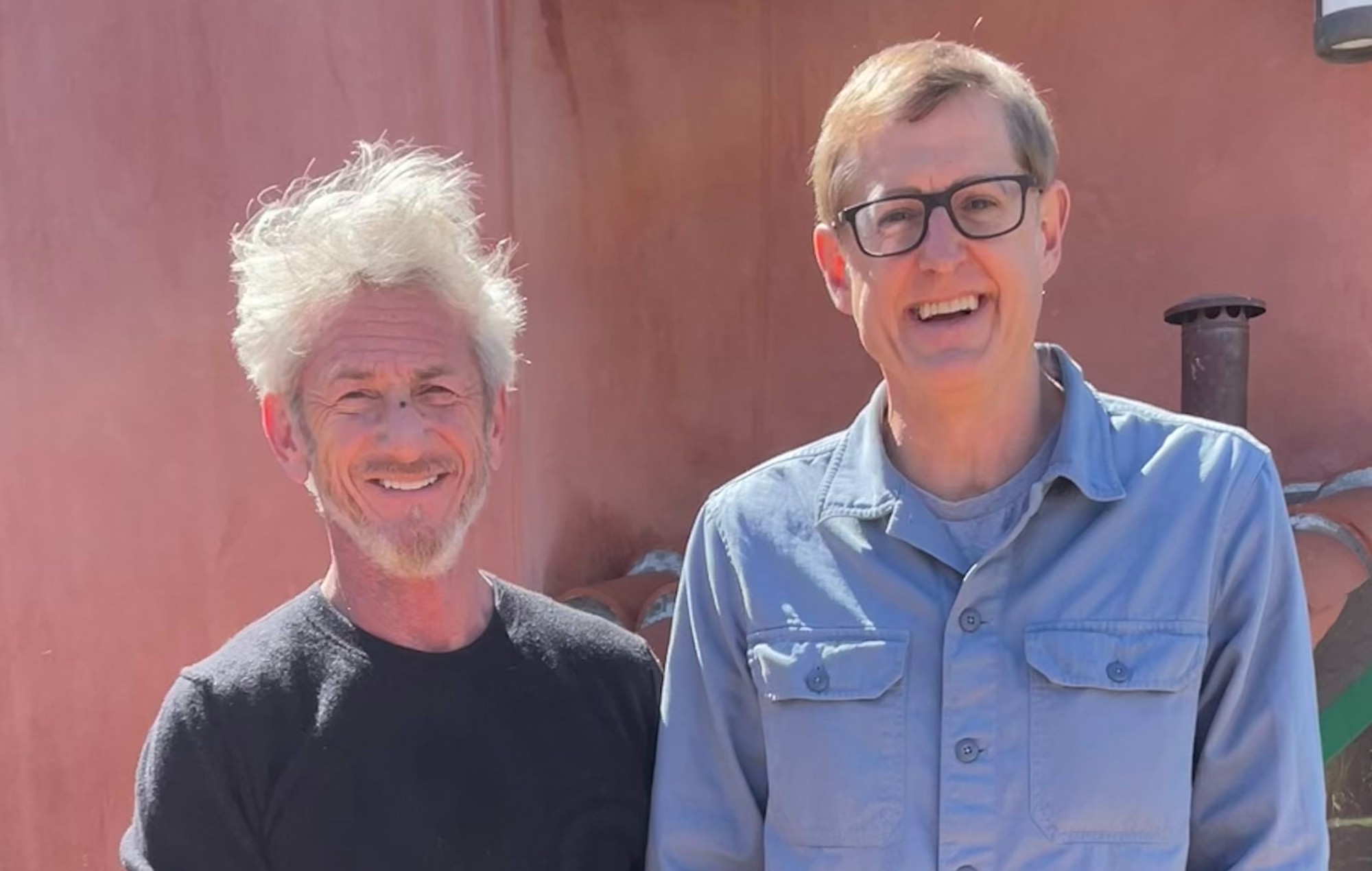 Sean Penn says Trump lacks “intelligence”, only values “destruction of things and people”