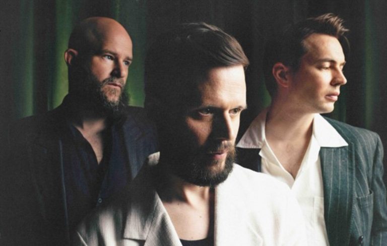 White Lies share “reckless, unhinged” single ‘Nothing On Me’ and announce 2026 UK and European tour