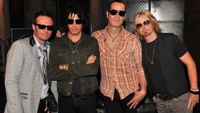 “We exhausted ourselves trying to help Scott and be a friend. He wanted no part of that”: the story behind Stone Temple Pilots’ ill-fated sixth record, as told by the band themselves