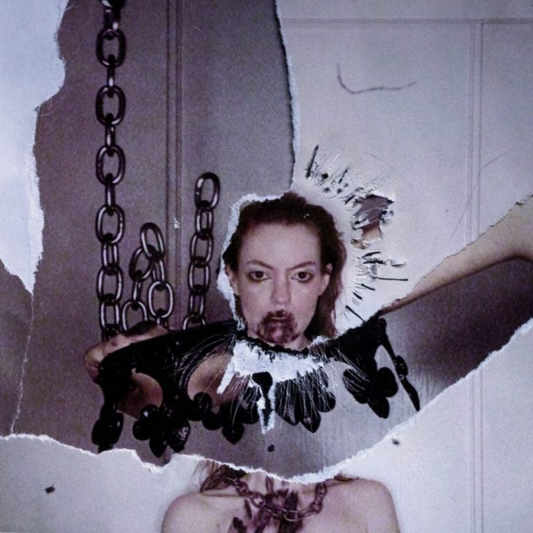 Bathed in Nightmares — Lana Del Rabies Unveils Her Spectral Video for “Incubus + Succubus”