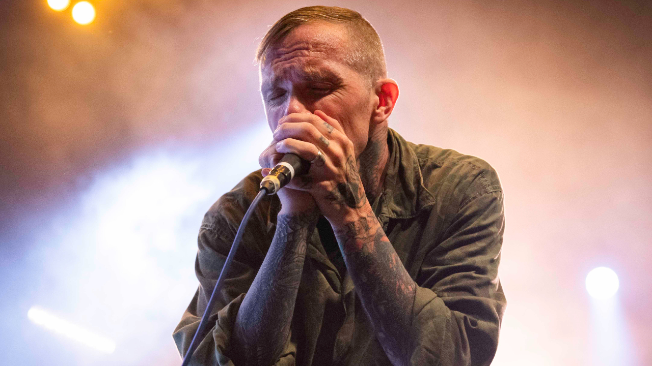 Watch metalcore pioneers Converge play chaotic new song WWNTS live