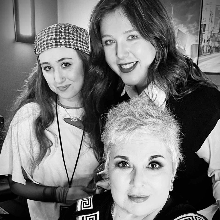 Ann Wilson Hosts Lucy Dacus And Chappell Roan On ‘After Dinner Thinks’ Podcast