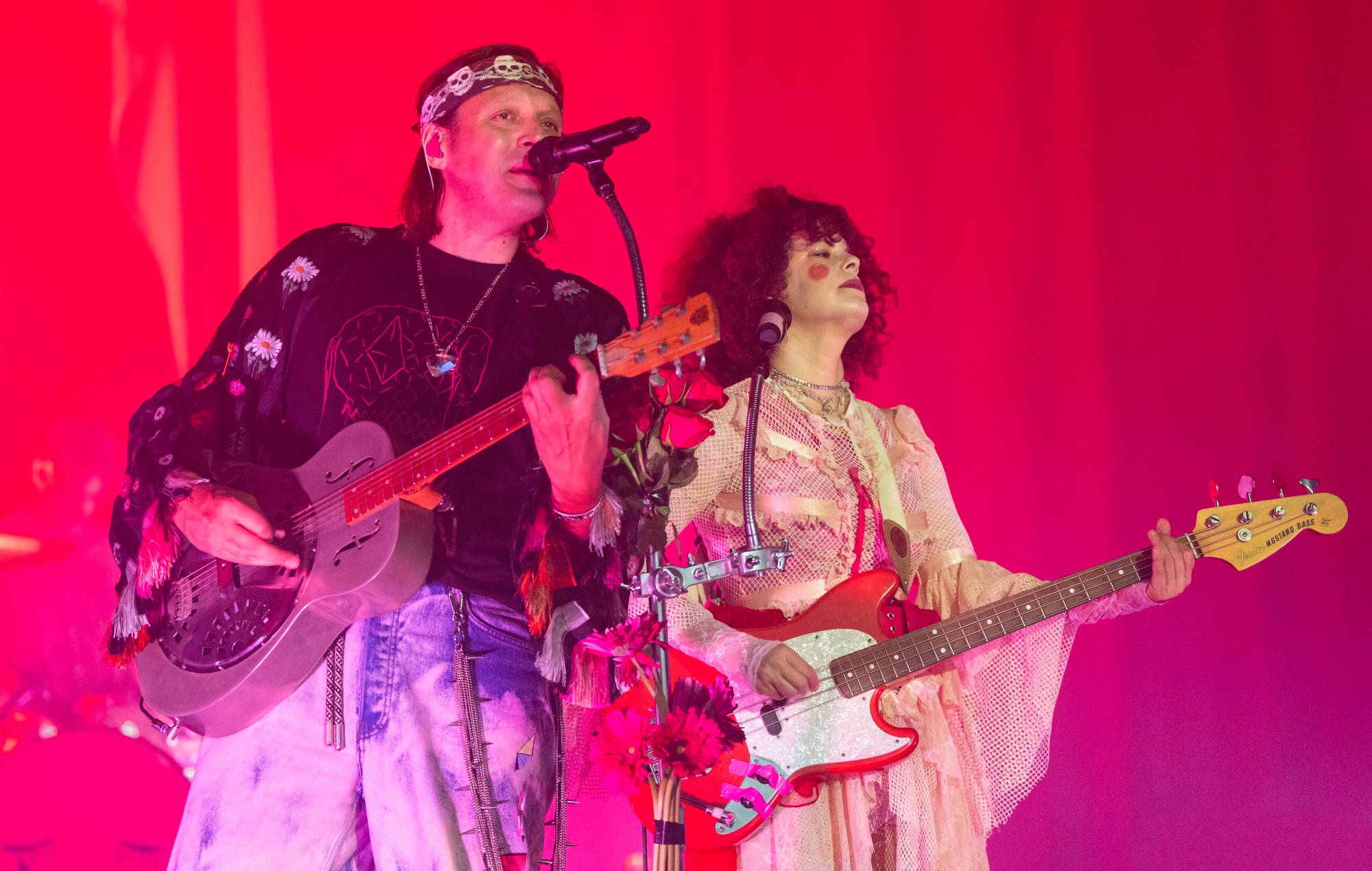 Watch Arcade Fire play ‘Pink Elephant’ and ‘Year Of The Snake’ on ‘SNL’