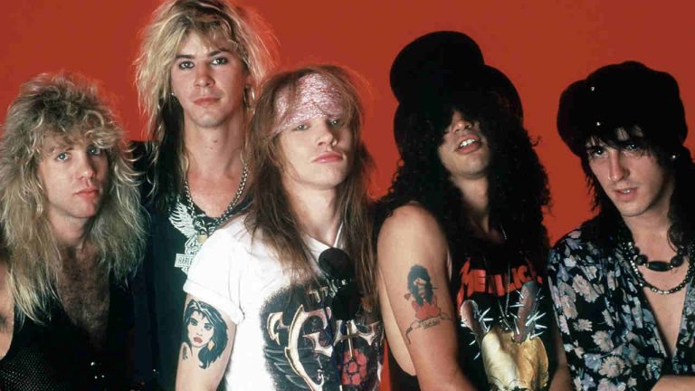 “The sex session did happen. What you hear on the song is real porn action”: The debauched story of Guns N’ Roses’ Appetite For Destruction, the album that electrified 80s rock