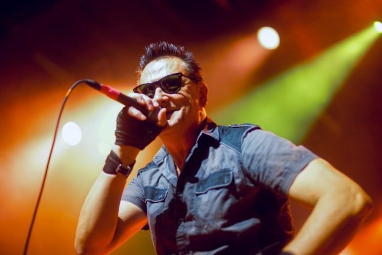 Ministry Eulogizes “With Sympathy” Era With Glorious Set at The Brooklyn Paramount Theatre