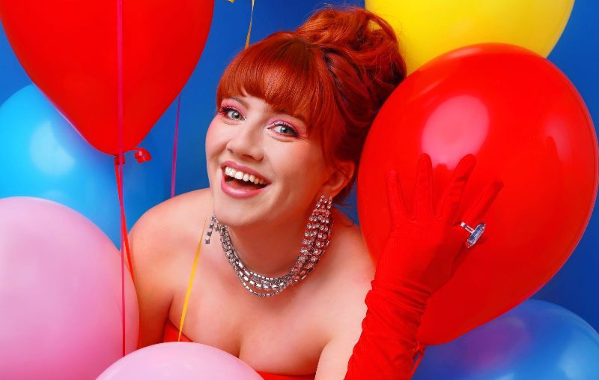 CMAT “calls out anyone who criticised my weight or how I looked” on empowering new single ‘Take A Sexy Picture Of Me’ 