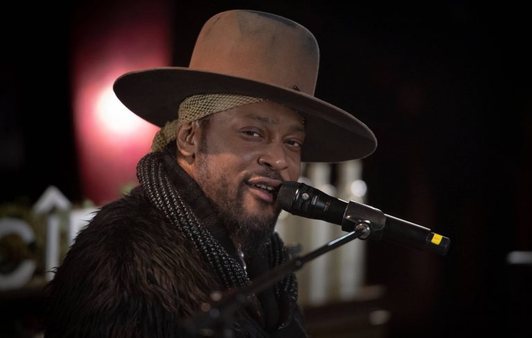 D’Angelo cancels Roots Picnic show due to “unforeseen medical delay”