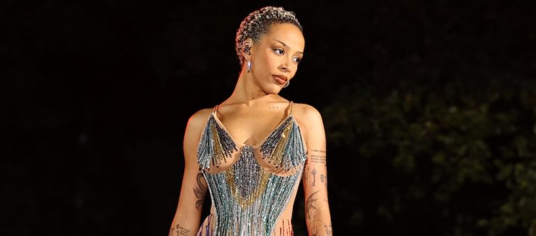 Doja Cat Tells Fans Obsessed With Streaming Numbers To Try Going Outside