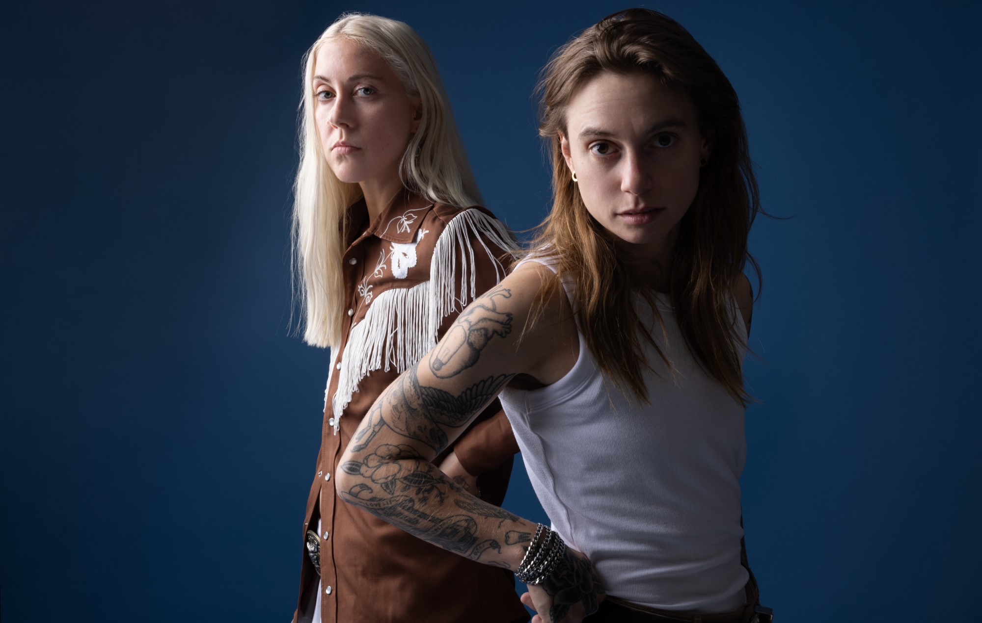 Julien Baker cancels remainder of tour with Torres to “focus on her health”