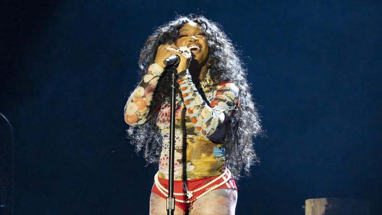 SZA’s Most Devastating Lyrics About Love & Loss: From “I Hate U” to “Snooze”
