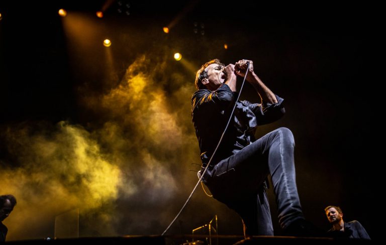 Suede tease new era with live video of punky new song ‘Antidepressants’