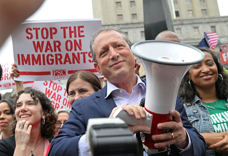 NYC Mayoral Candidate Brad Lander Was Detained By ICE