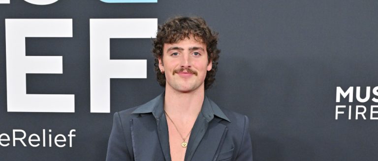 Benson Boone Surprised A Fan On A Celebrity Tour Bus With An Impromptu Serenade