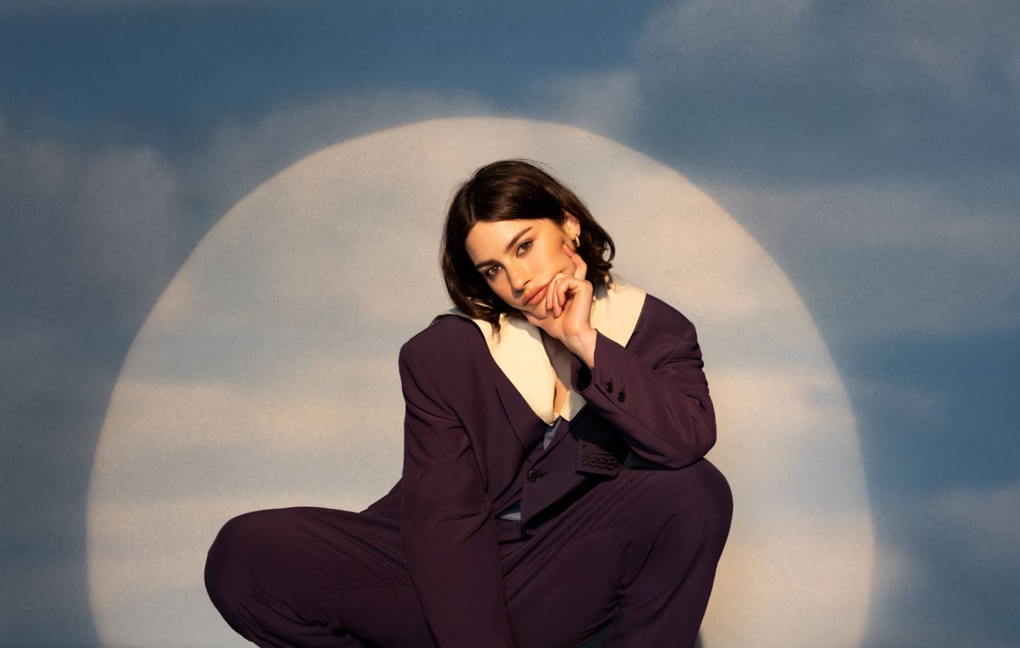 Glastonbury 2025: Here’s everything Gracie Abrams played at her Worthy Farm debut – with Paul McCartney watching on