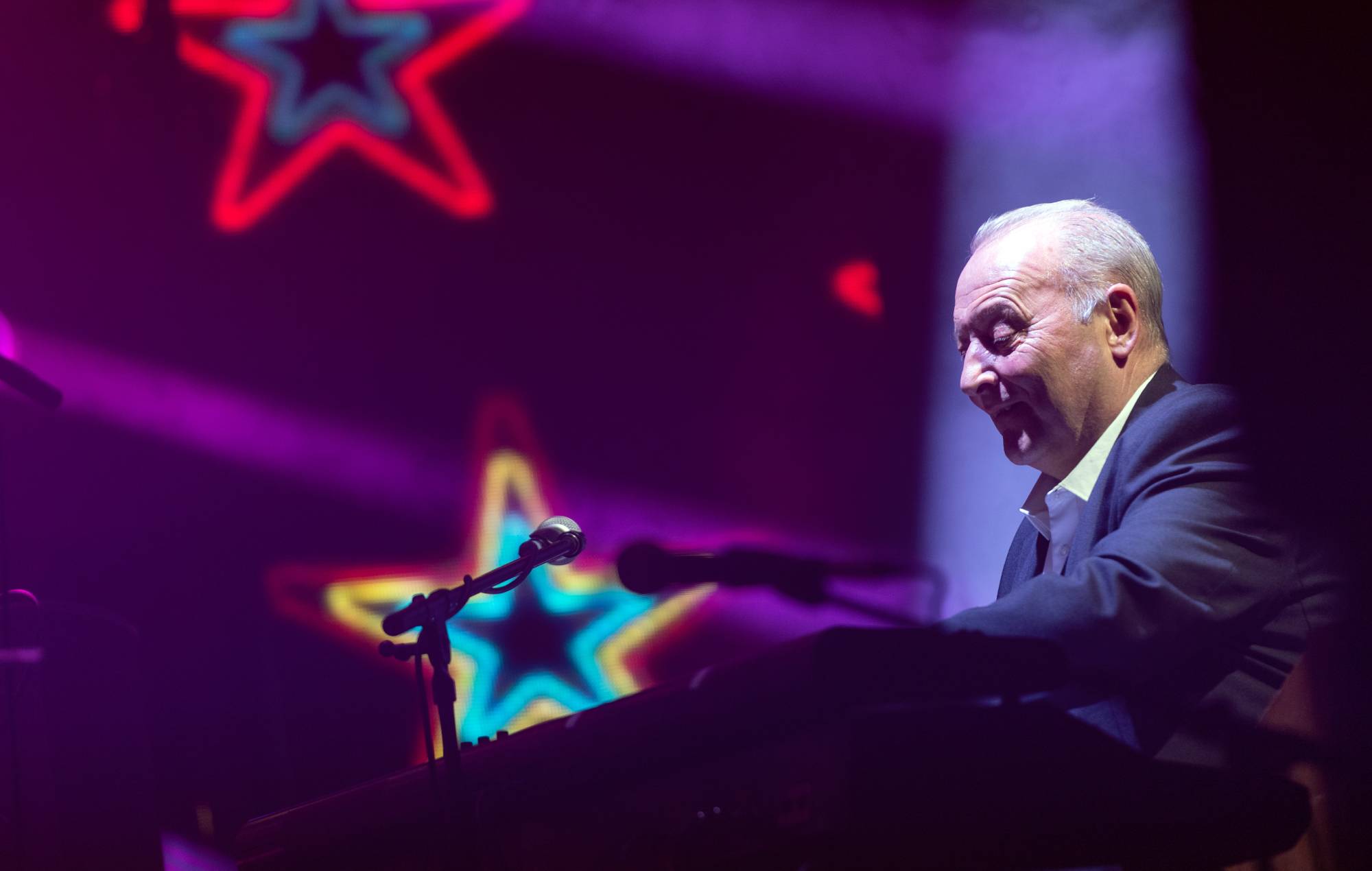 Tributes paid as Deacon Blue announce death of “our brother James Prime”