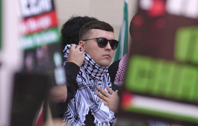 Nadine Shah, Gurriers, Maverick Sabre among artists and speakers to appear outside Kneecap’s next court appearance on terror charge