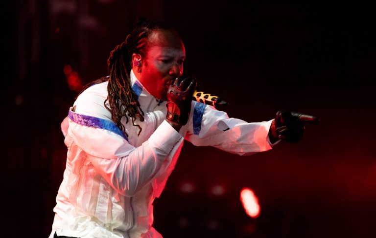 Watch amazing moment woman lands a perfect backflip before circle pit at The Prodigy’s Glastonbury 2025 set