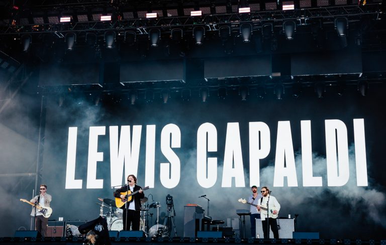 Social media reacts to Lewis Capaldi’s triumphant Glastonbury 2025 return: “This is strength, resilience, and perseverance personified”