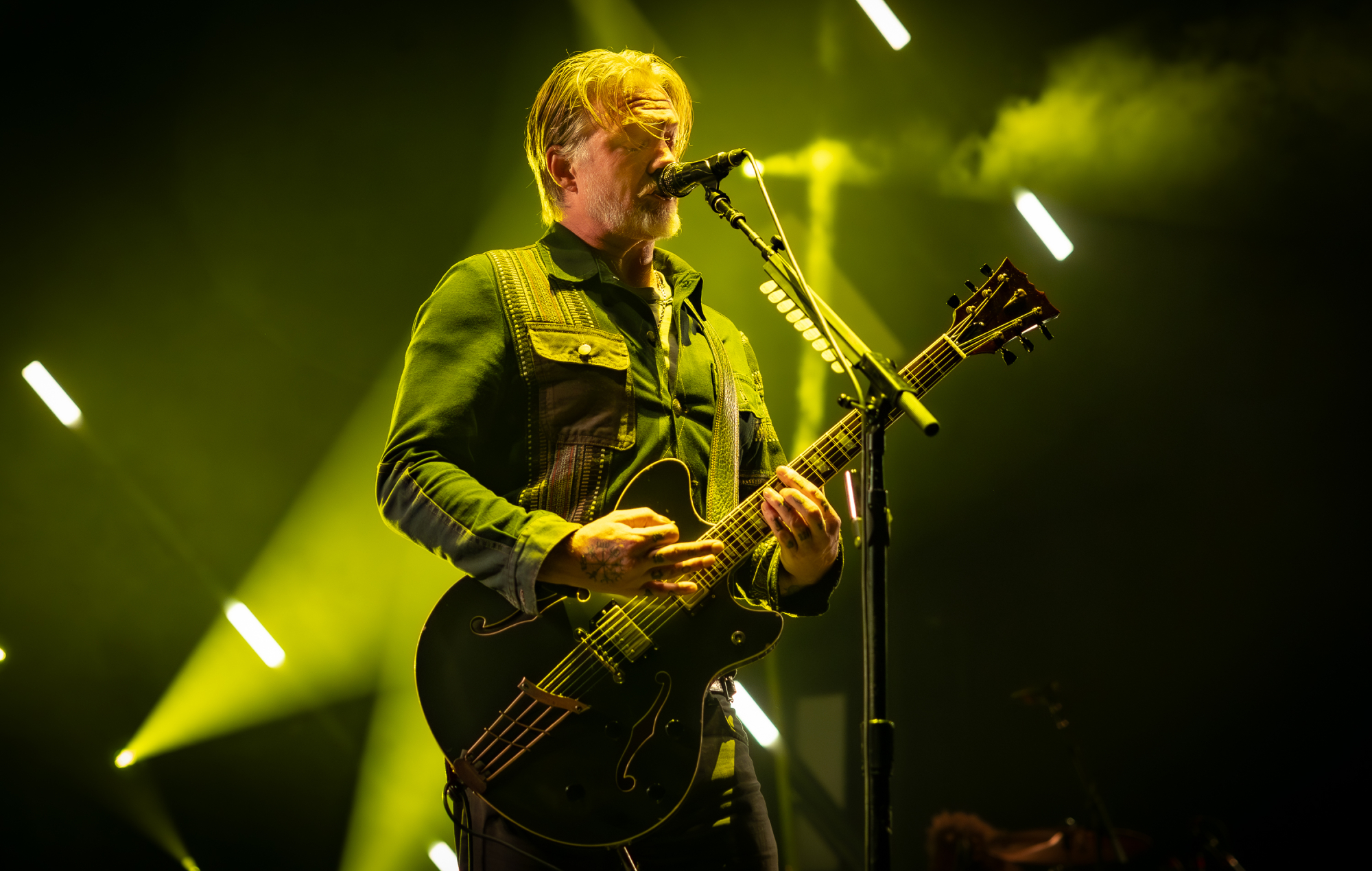 Queens Of The Stone Age return fan favourites for setlist for first time in years at first show of 2025