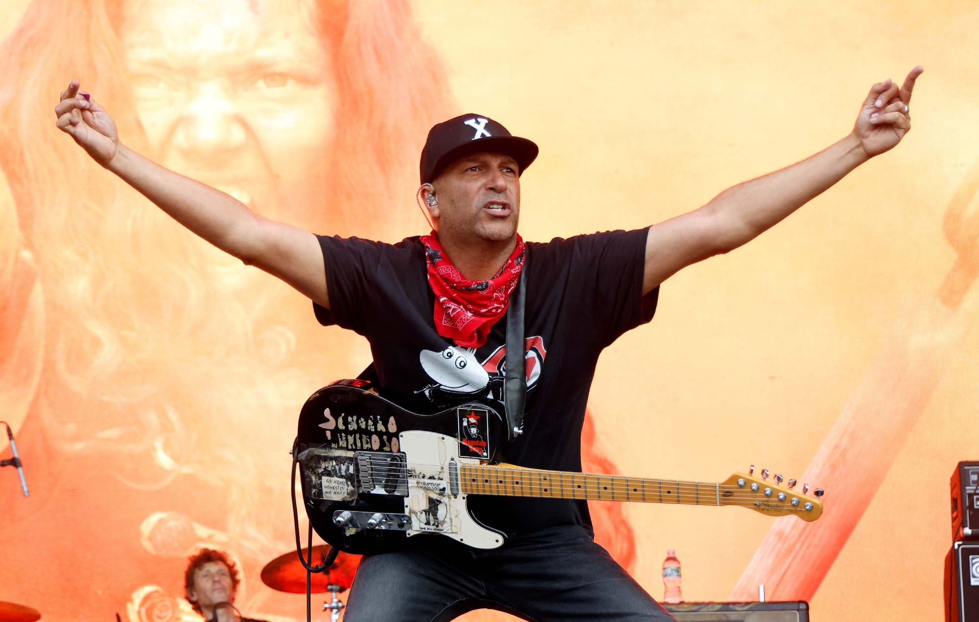 Tom Morello attends ICE protests: “Defend L.A.”