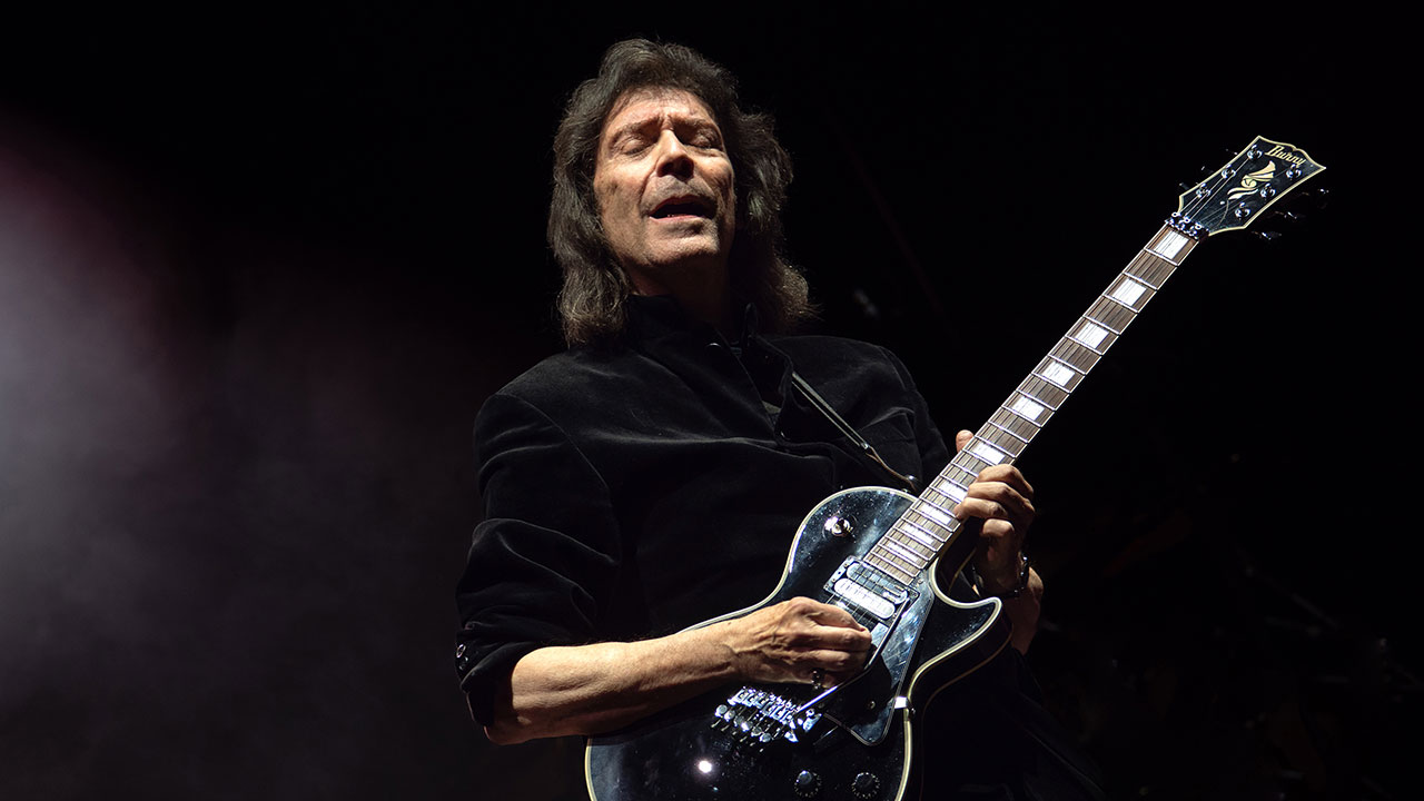 Steve Hackett shares new live clip of Fly On A Windshield with Marillion’s Steve Rothery