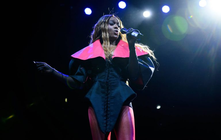 Azealia Banks drops out of Boomtown and Maiden Voyage, claiming promoters were “trying to force me to say ‘Free Palestine’”