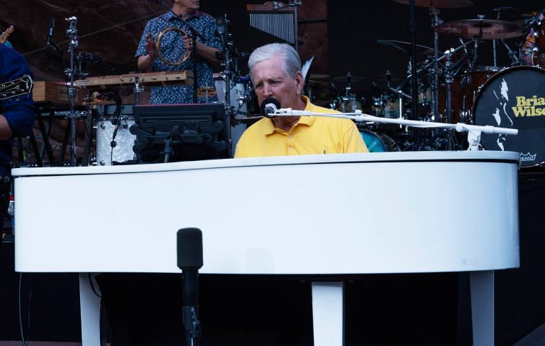 Watch Brian Wilson deliver his final ever performance