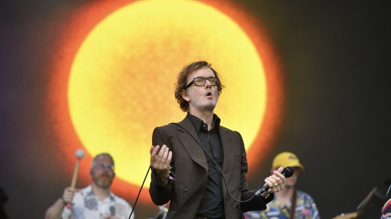 Surprise! Glastonbury’s worst-kept secret is revealed as ‘Patchwork’ aka Pulp remind Worthy Farm exactly why they’re one of Britain’s best-loved and most brilliant bands