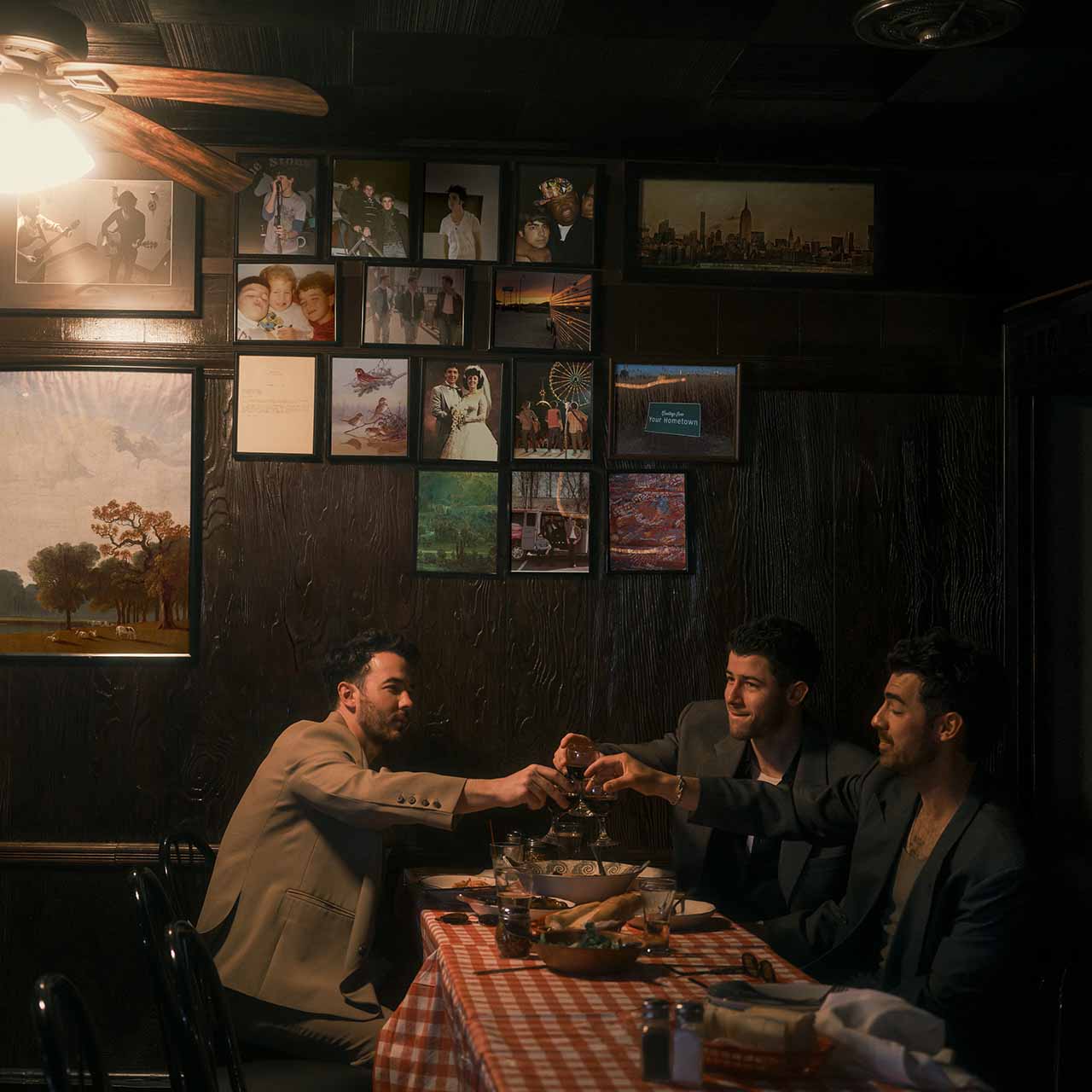 Jonas Brothers Release New Single, ‘No Time To Talk’