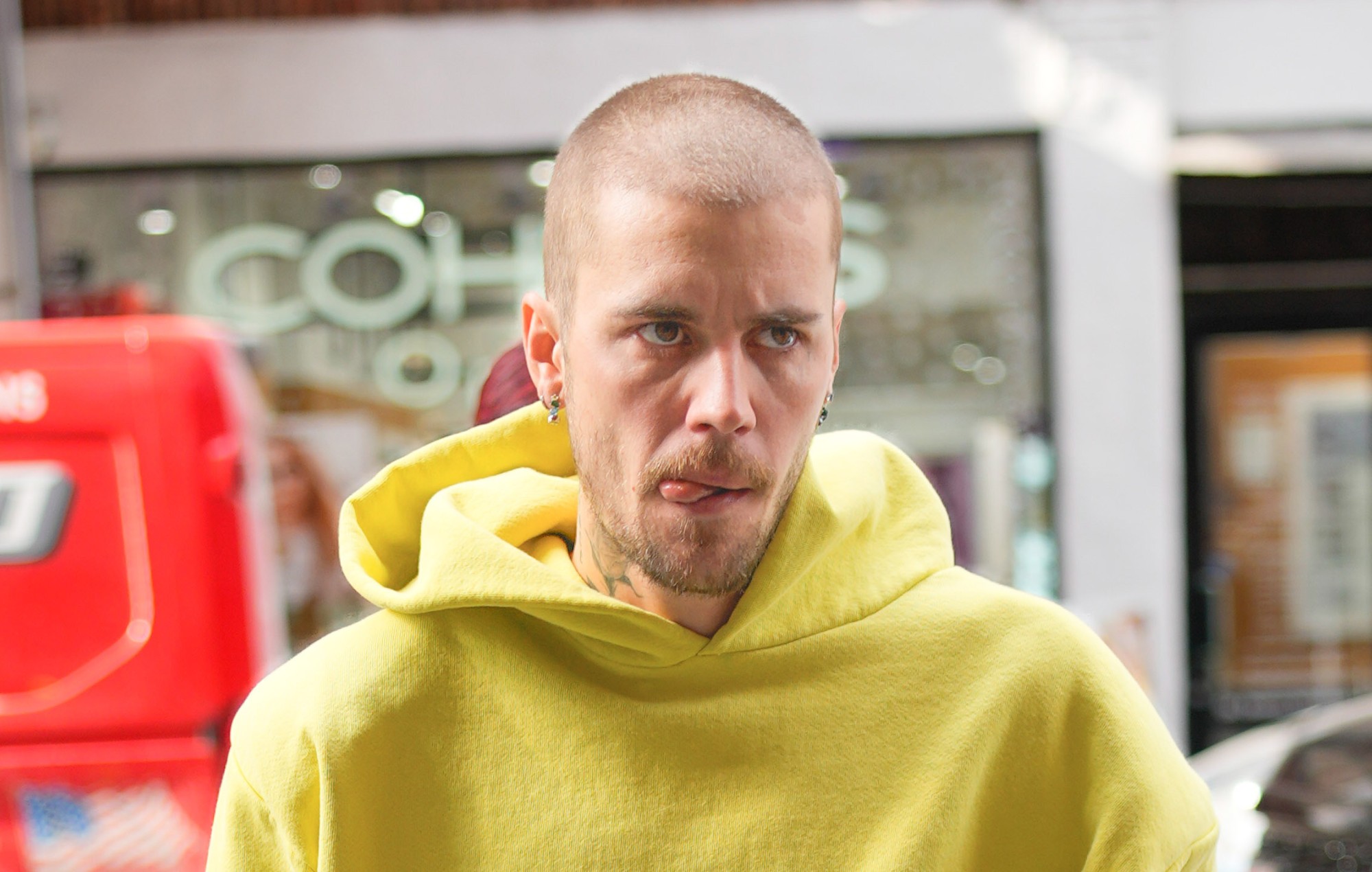 Justin Bieber gets candid about “anger issues” in new post: “I know I’m broken”