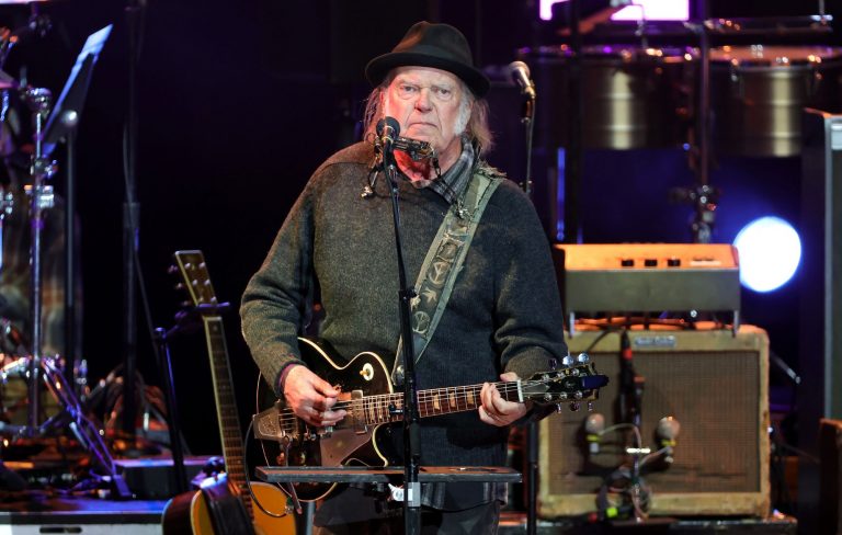 Glastonbury 2025: Neil Young not included in BBC’s coverage guide after previous row