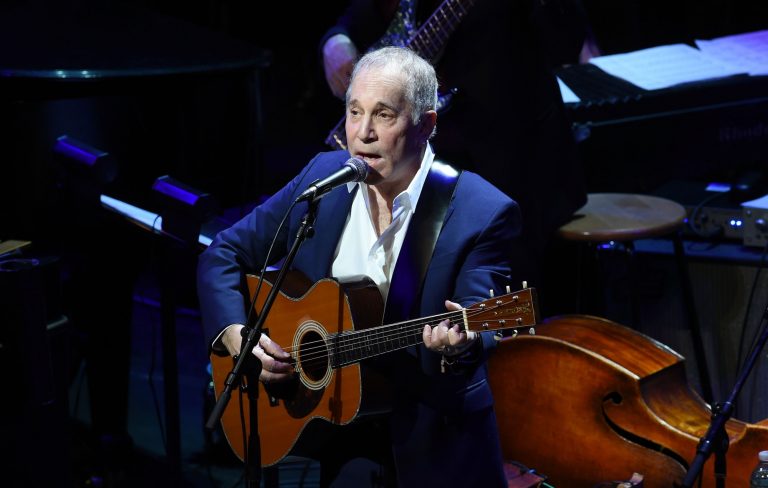Paul Simon cancels two shows to undergo minor surgery