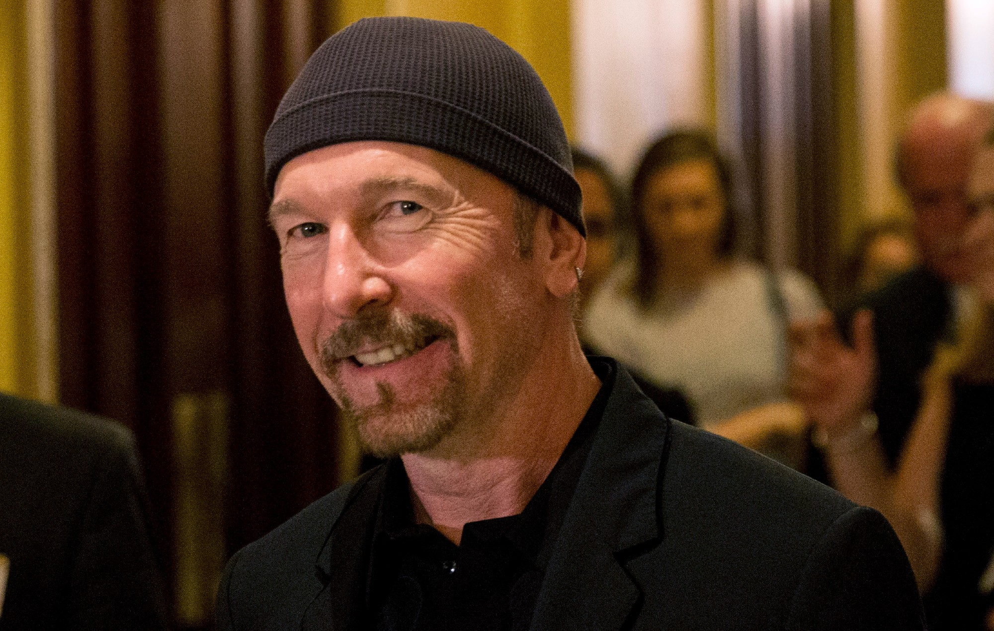 U2’s The Edge is officially an Irish citizen after over 60 years in the country: “A monumental day”