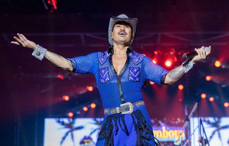 Watch Vengaboys pull huge and feral crowd at Download 2025 