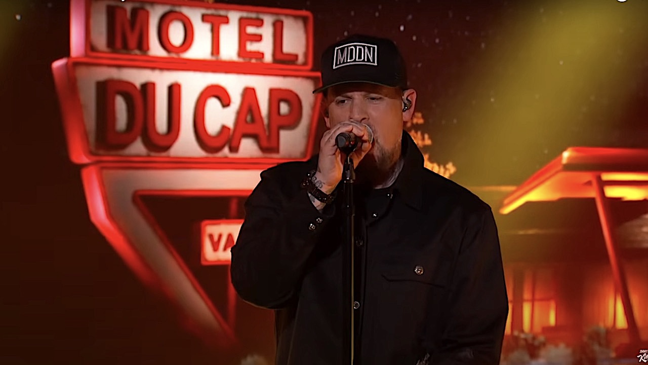 Watch Good Charlotte play new single Rejects on Jimmy Kimmel Live as they announce their first new album in seven years, Motel Du Cap