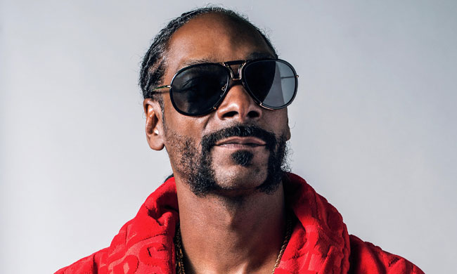 Fo’ Swanzizzle: Snoop Dogg Buys Into Welsh Soccer Team
