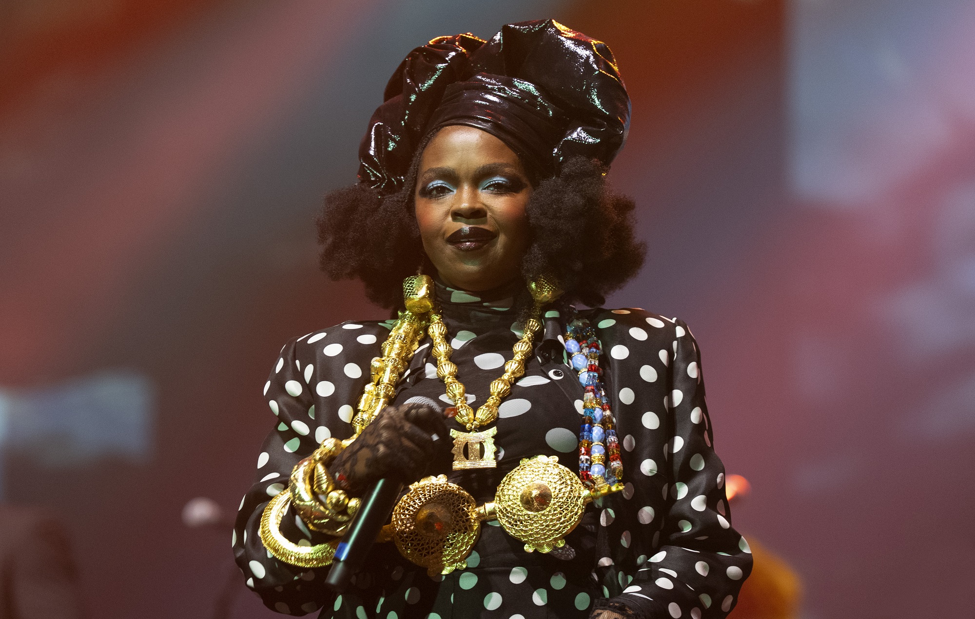 Lauryn Hill performs to almost empty stadium after delays at Essence Festival 2025