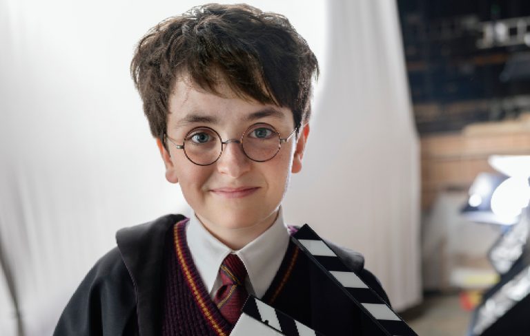 Fans react to first look at Dominic McLaughlin as Harry Potter: “He’s freaking adorable”