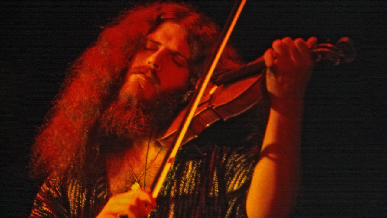 “I don’t set out to be the one everyone looks at. But when people are watching me, the others can get on with playing, away from the pressure”: Remembering Kansas’ Robby Steinhardt, one of the most important Americans in prog