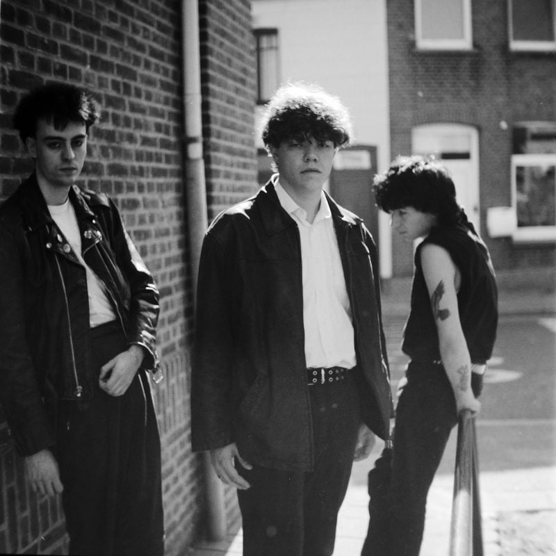 Dutch Coldwavers Desinteresse Sign to Fabrika Records and Release Ghostly Single “Fantomen”