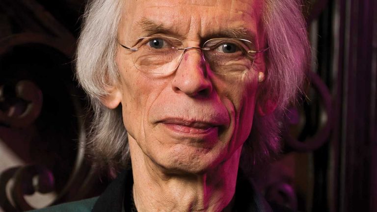 Steve Howe to release Portraits Of Bob Dylan and Natural Timbre on vinyl for the very first time